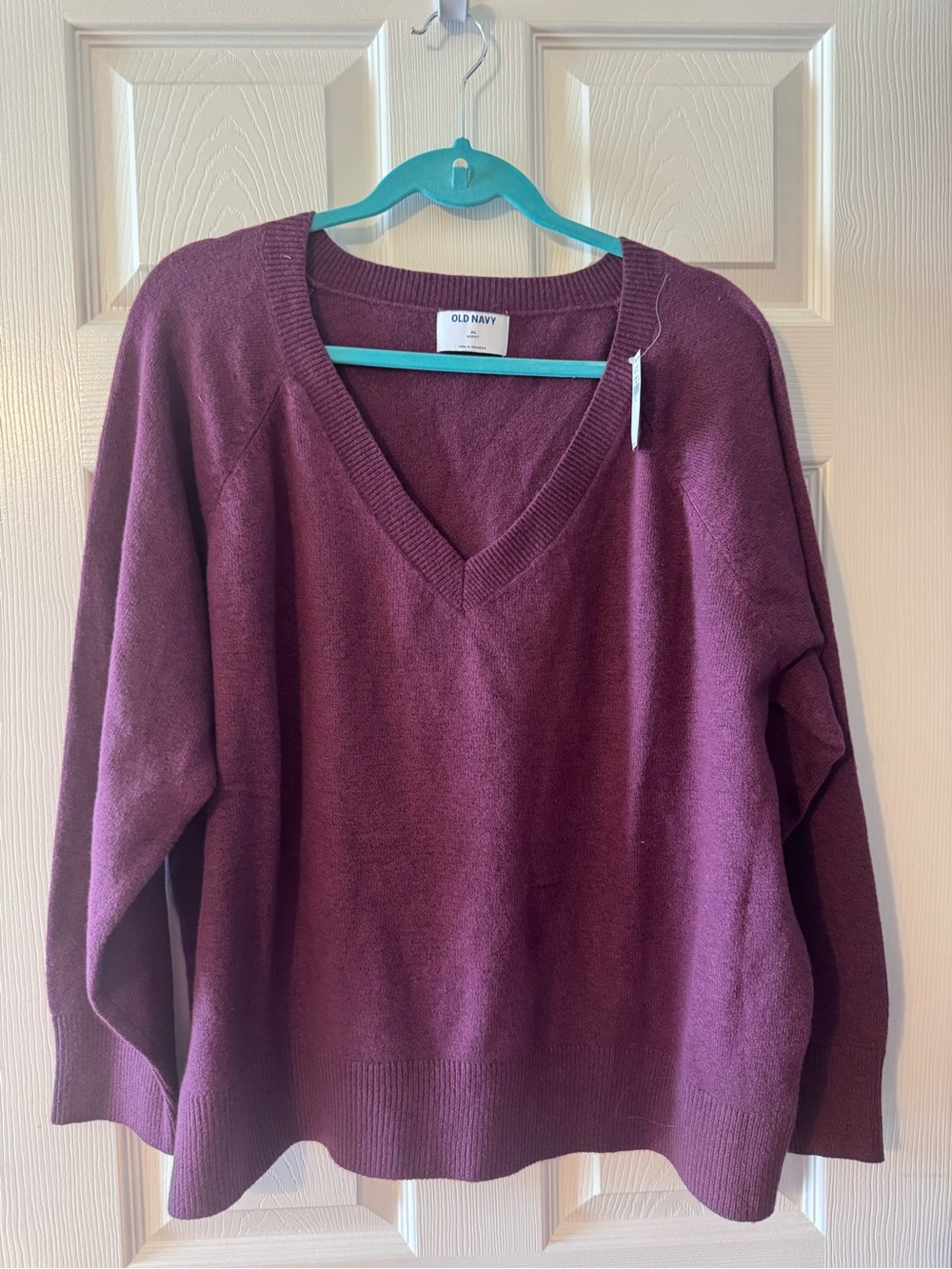 Old Navy V-Neck Sweater - NWT